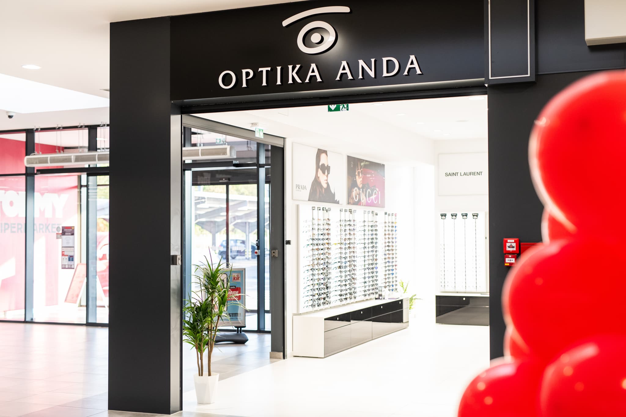 Optika Anda